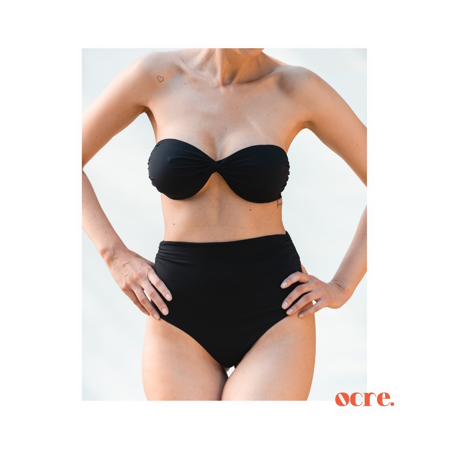 Top Tomara que Caia – OCRE. moda praia consciente